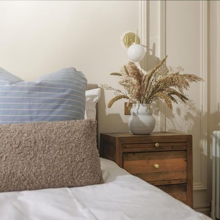 Ocean City Stylish Apartment พลีมัธ ภายนอก รูปภาพ